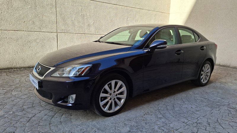 Lexus IS 220d Luxury Cambio 2.4 2010, foto 14