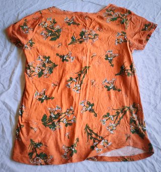 Camiseta manga corta floral color naranja Talla S