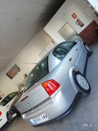 Opel Vectra 2003