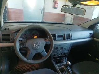 Opel Vectra 2003