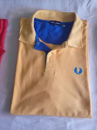 3 Polos Fred Perry Talla XL. Rosa, rojo y amarillo