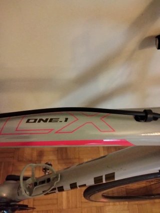 Bicicleta Fuji de carretera carbono alta gama