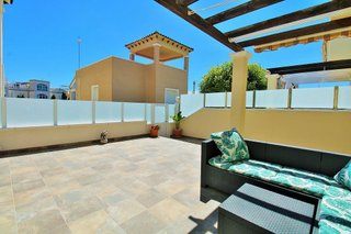 Casa pareada en venta en Campos de Golf - Villa Martin - Los Dolses en Orihuela