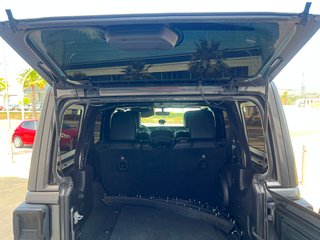 Jeep Wrangler  Unlimited. 2.0 T GME