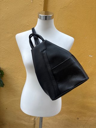 Mochila italiana cuero negro