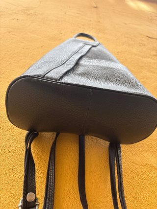 Mochila italiana cuero negro
