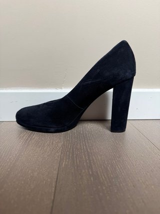 Tacones Unisa ante azul marino
