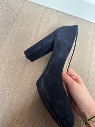 Tacones Unisa ante azul marino