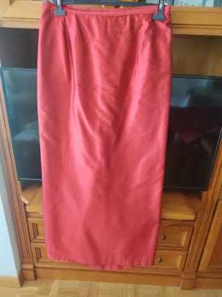 Traje de fiesta Dolores Teresa rojo talla 48