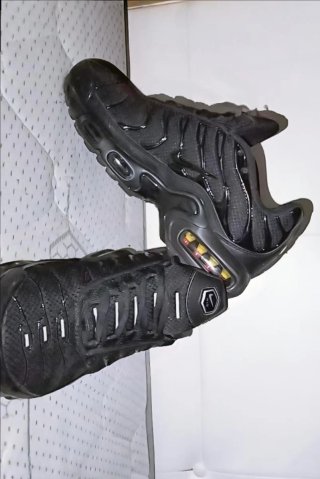 Nike Air Max Plus TN Negras Talla 37