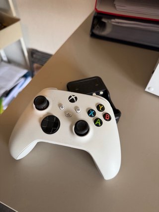 Pack Xbox Series X + Mando Elite 2 + Cascos Razer