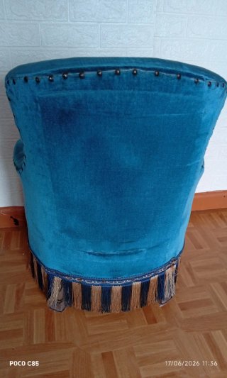 Sillón vintage terciopelo azul