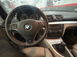 BMW 118D 143cv 2007 averiado