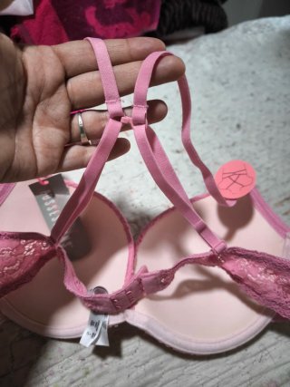 Sujetador Primark 90D con relleno multiposición