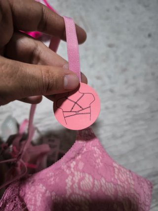Sujetador Primark 90D con relleno multiposición