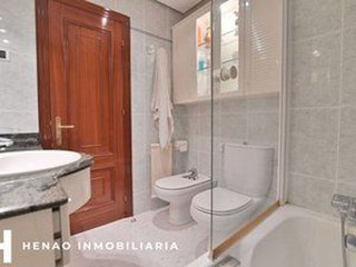 Dúplex en venta en Barrio de Abando en Bilbao