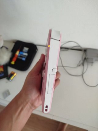 Nintendo 2DS Rosa con Cargador