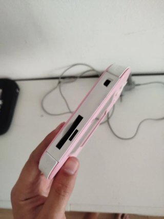 Nintendo 2DS Rosa con Cargador
