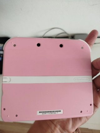 Nintendo 2DS Rosa con Cargador
