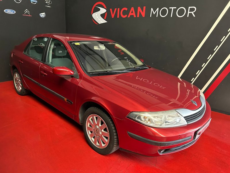 Renault Laguna - foto 1