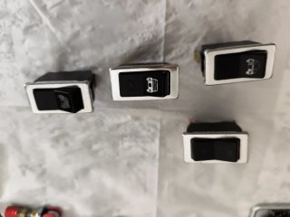 Interruptores Tablero Renault 12 (4 Unidades)