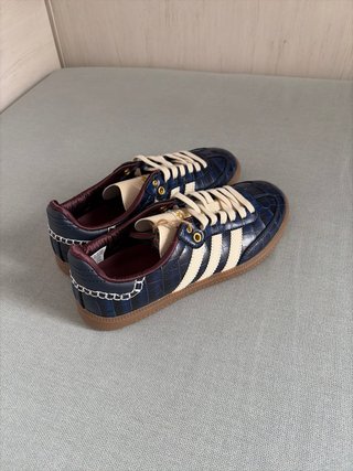 Adidas Bambas Piel Azul y Beige