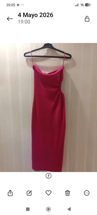 Mono verde y vestido fucsia sin estrenar
