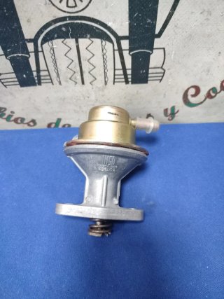 Bomba combustible Chrysler 180