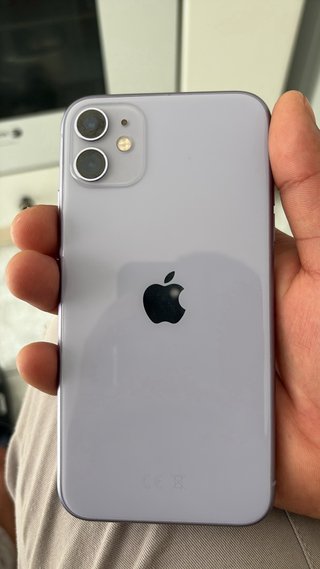iPhone 11 Viola