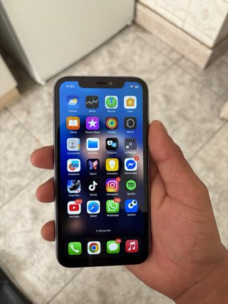 iPhone 11 Viola