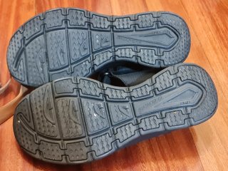 Sandalias GEOX Y Skechers D'LUX Walker 37
