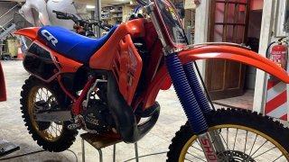 Honda CR250 Motocross Moto
