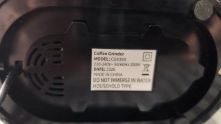 Combo V60/Aeropress: Molinillo + Hervidor