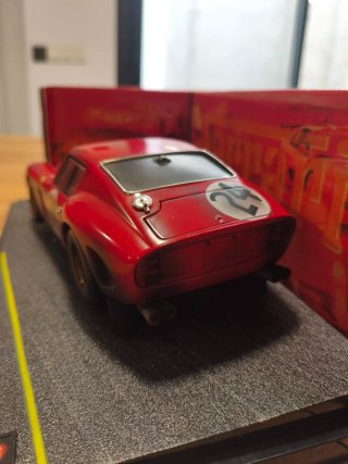 Ferrari 250 GTO 1/18 Hot Wheels