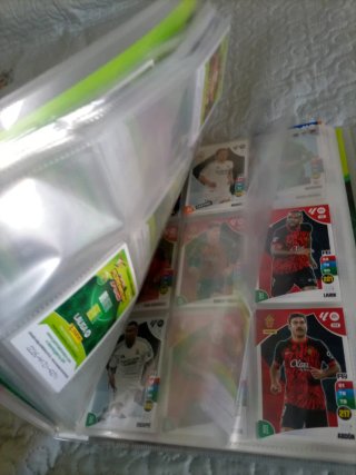 Álbum Adrenalyn LaLiga Panini 2024-25
