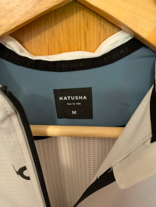 NUEVO Conjunto KATUSHA SUPERLIGHT talla M