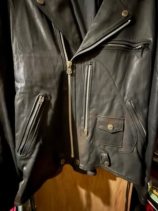 Chaqueta de cuero negra