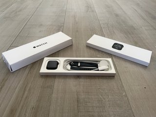 Apple Watch SE 2 GPS + Cellular