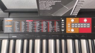 Teclado Yamaha PSR-F51