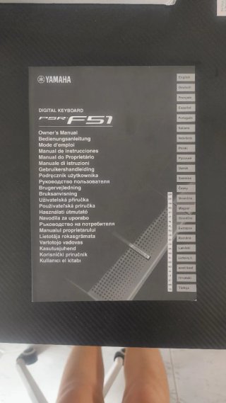 Teclado Yamaha PSR-F51
