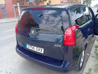 Peugeot 5008 2010