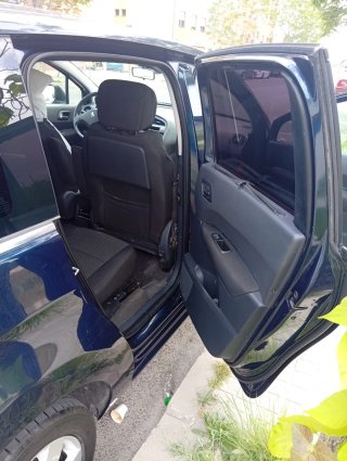 Peugeot 5008 2010
