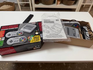 Nintendo Super NES Classic Mini
