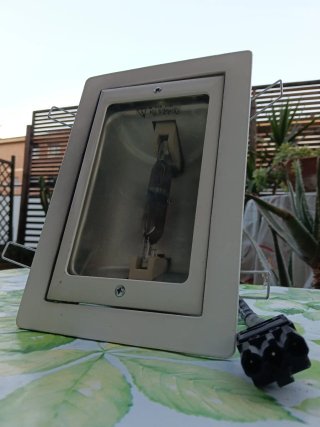 Foco Halógeno con Cable