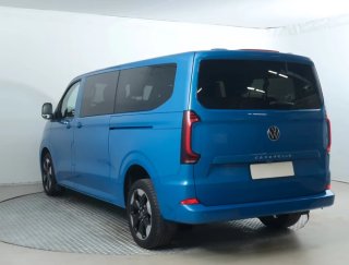 Volkswagen Caravelle 2024