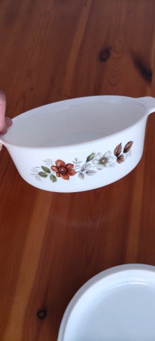 Fuentes Pyrex Vintage Flores