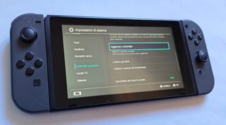 Console Switch con gioco installato Pokemon Spada
