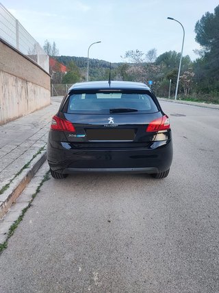 Peugeot 308 1.2 PureTech Active Pack (2015) — 75.0