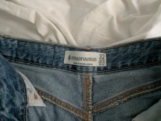 Vaqueros cortos Stradivarius desgastados