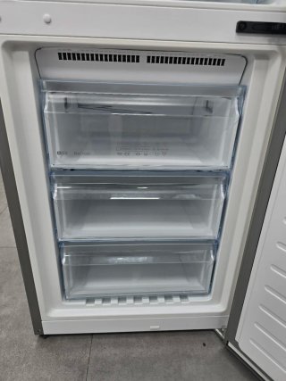 Frigorífico Bosch Combi A+++ 186x60cm no frost